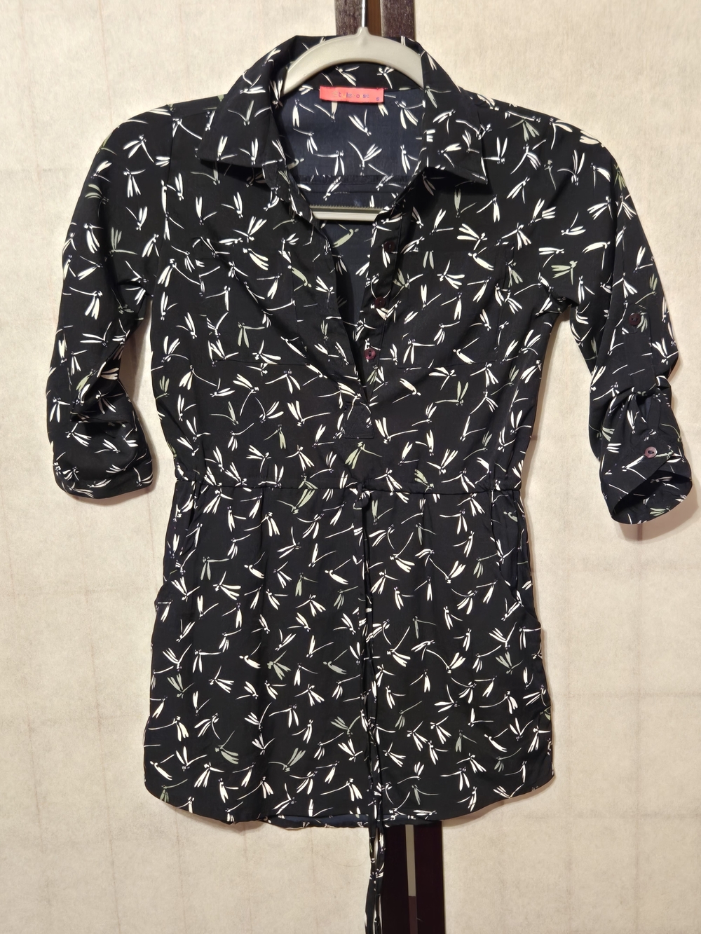 Stylehouse Women’s Black Printed Button-Up Tunic Top
